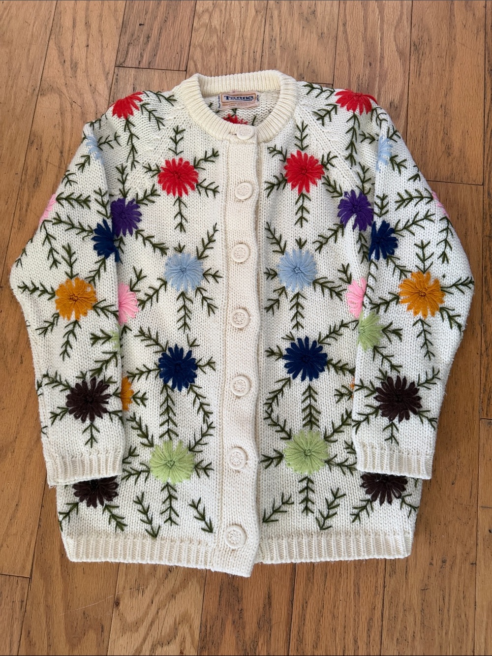 Vintage Tanne of California Sweater with Multicolor Flowers Small